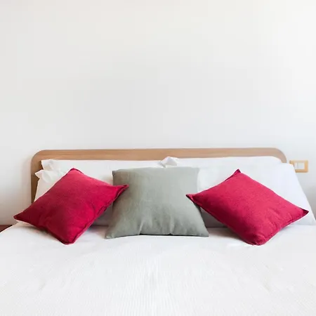 Realkasa Pool & Parking Flat Apartment