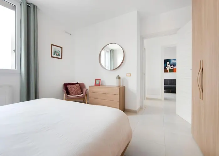 Realkasa Pool & Parking Flat