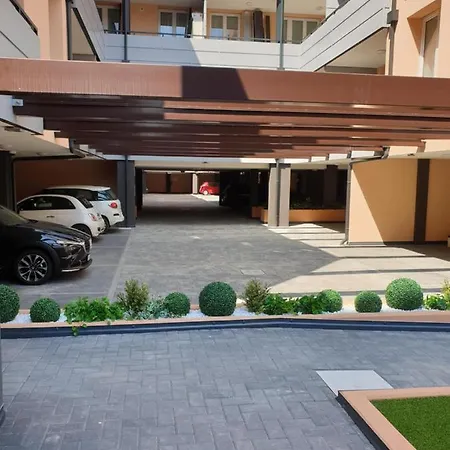 Realkasa Pool & Parking Flat Apartament Bolonia