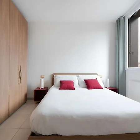 Realkasa Pool & Parking Flat Bolonia